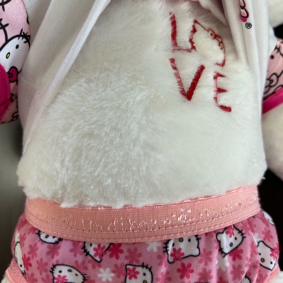 Hello Kitty - Picture 5 of 11